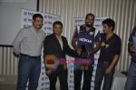 Shahrukh Khan gifts Tag Heuer to KKR players in Trident, Mumbai on 26th May 2011 (13).JPG